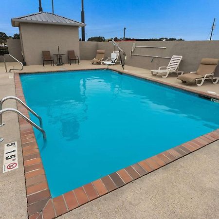 Quality Inn & Suites Pearl-Jackson Exterior photo