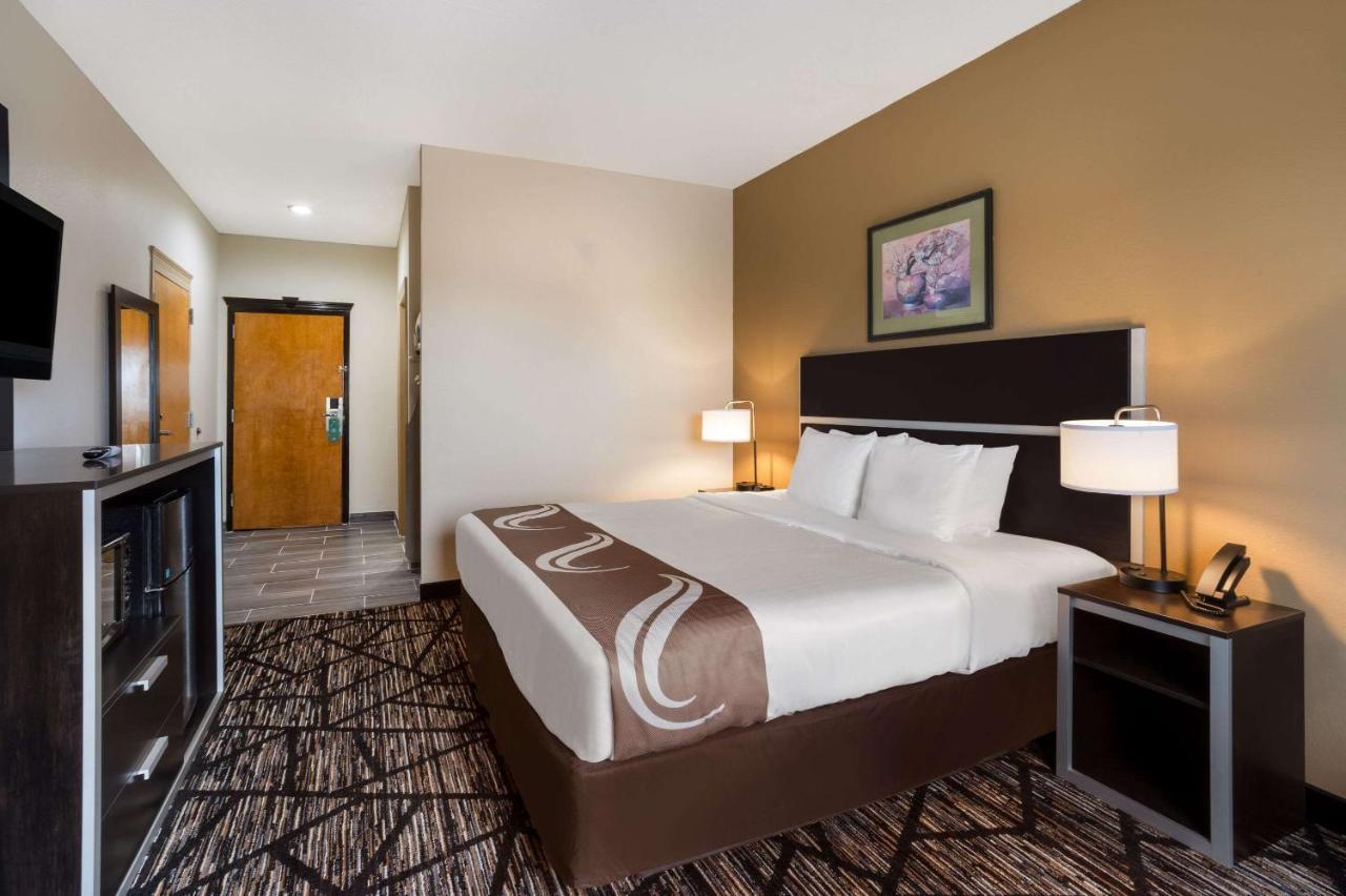 Quality Inn & Suites Pearl-Jackson Exterior photo
