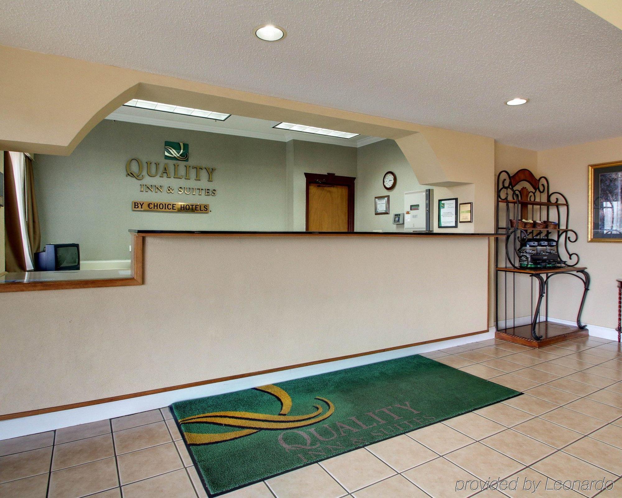 Quality Inn & Suites Pearl-Jackson Exterior photo