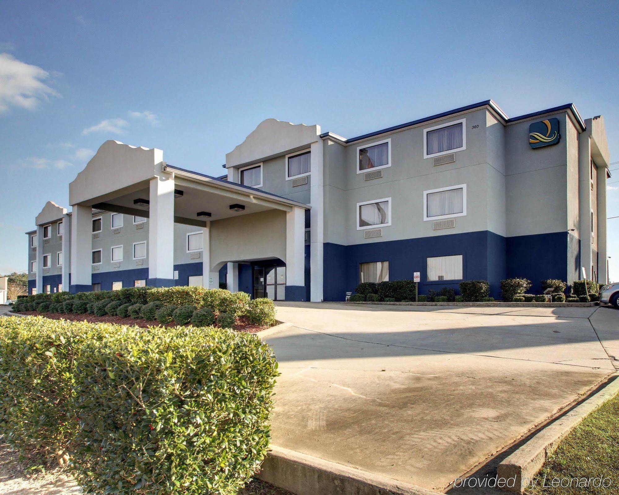 Quality Inn & Suites Pearl-Jackson Exterior photo